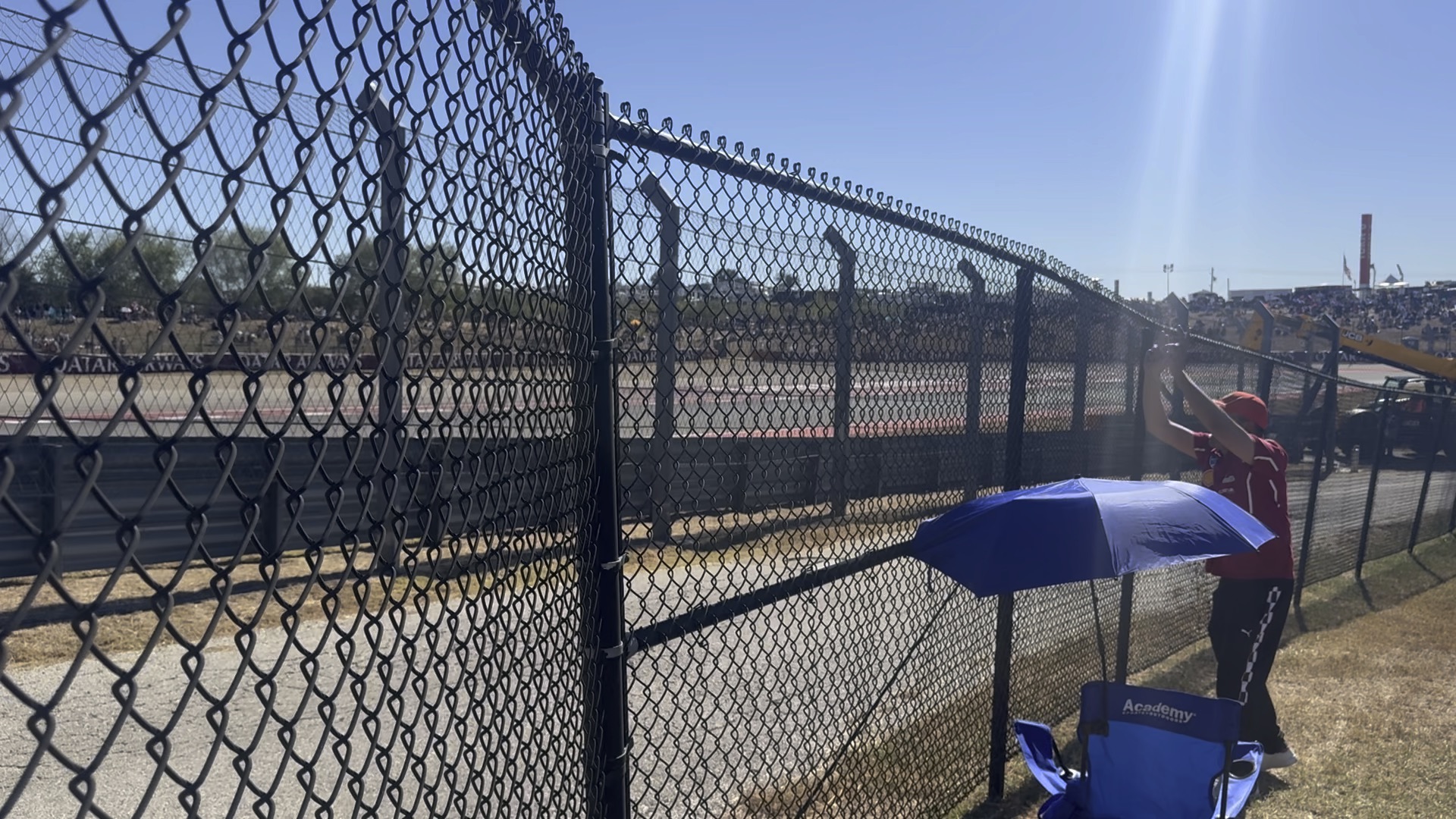 Chain link temporary fence panels on a construction site in Tampa